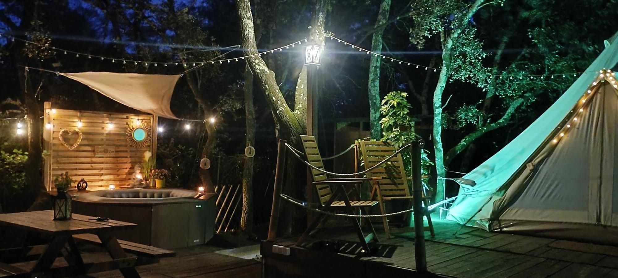 Evasion En Pleine Nature, Tipi Insolite Et Jacuzzi Au Pont Du Gard ! فير بونت دي غارد المظهر الخارجي الصورة